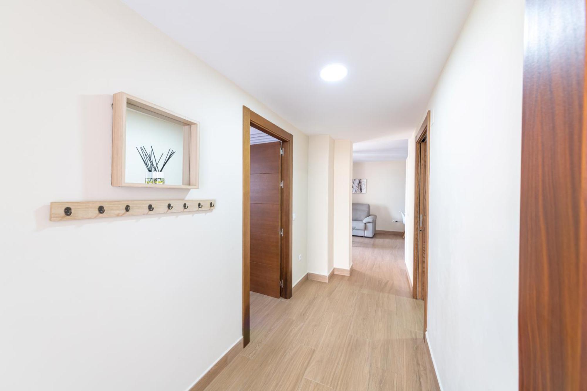 Pueblo Evita Premium Suites Бенальмадена Экстерьер фото